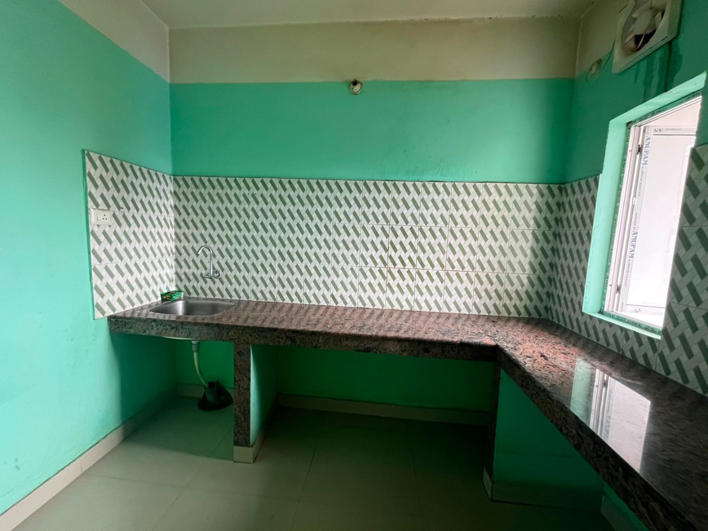 Unfurnished 2bhk in Beltola, Guwahati, Assam, India for Rent
